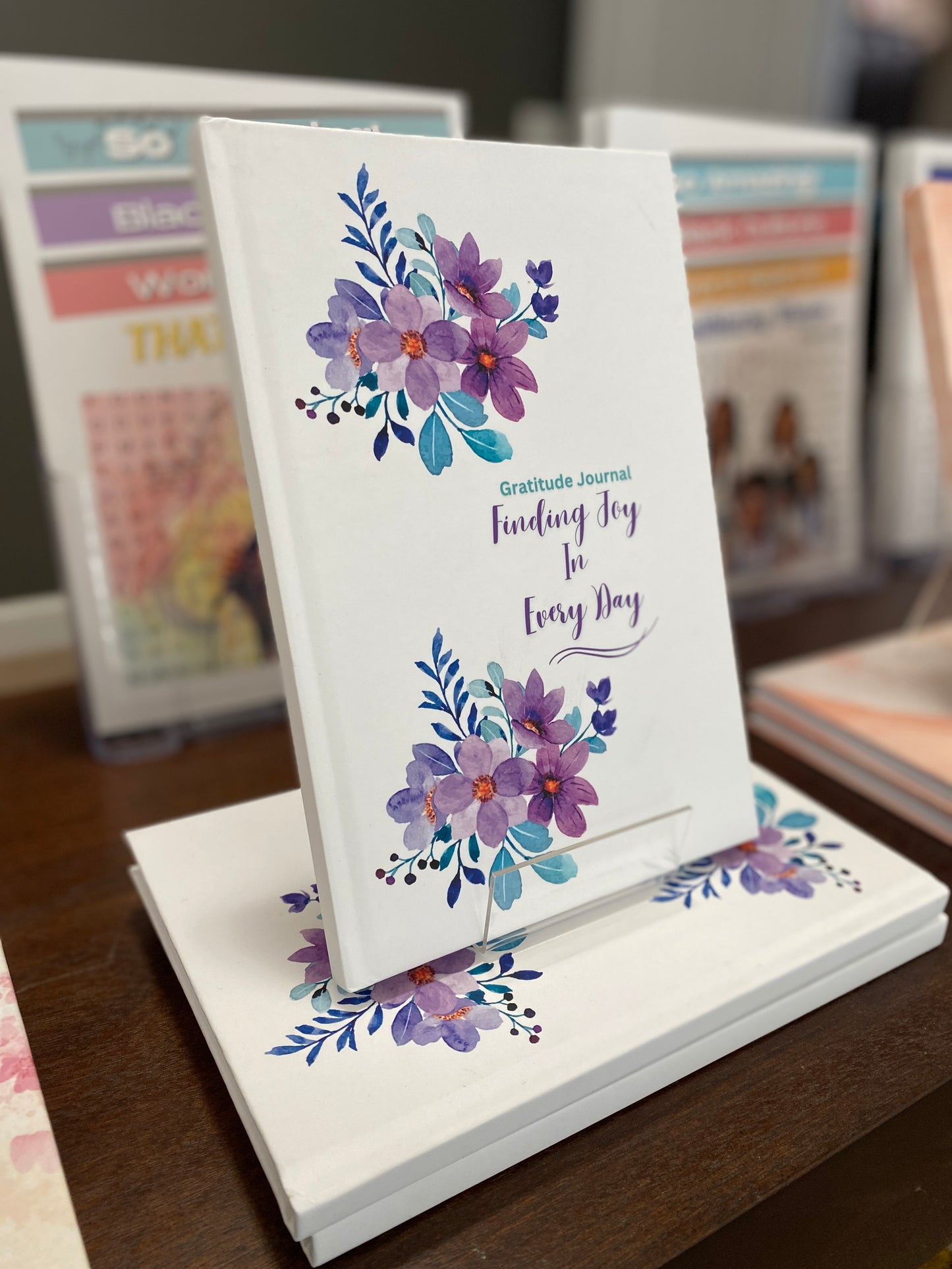 Finding Joy In Every Day: A Gratitude Journal